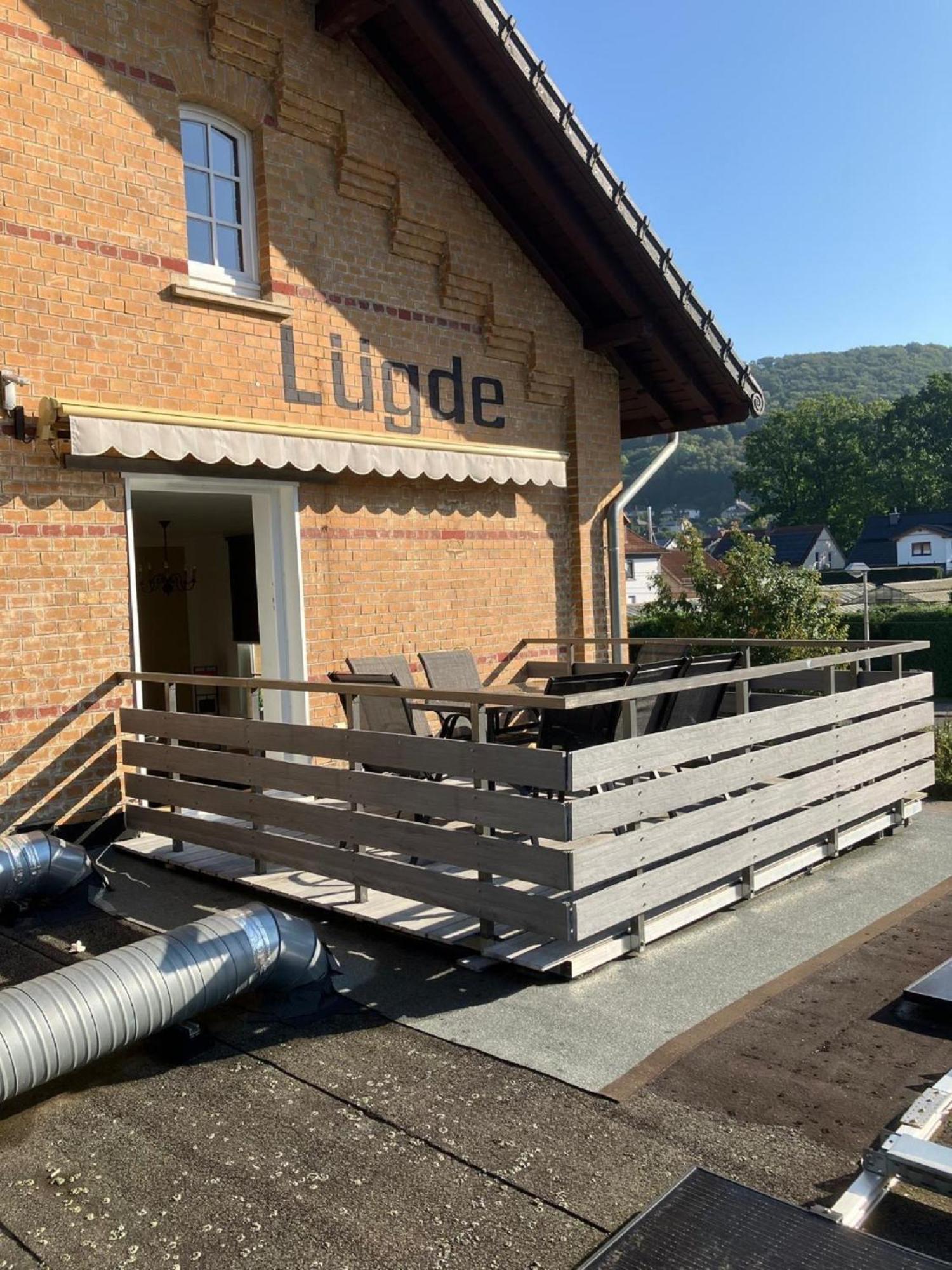 Ferienwohnung Im Bahnhof Luegde Exterior photo